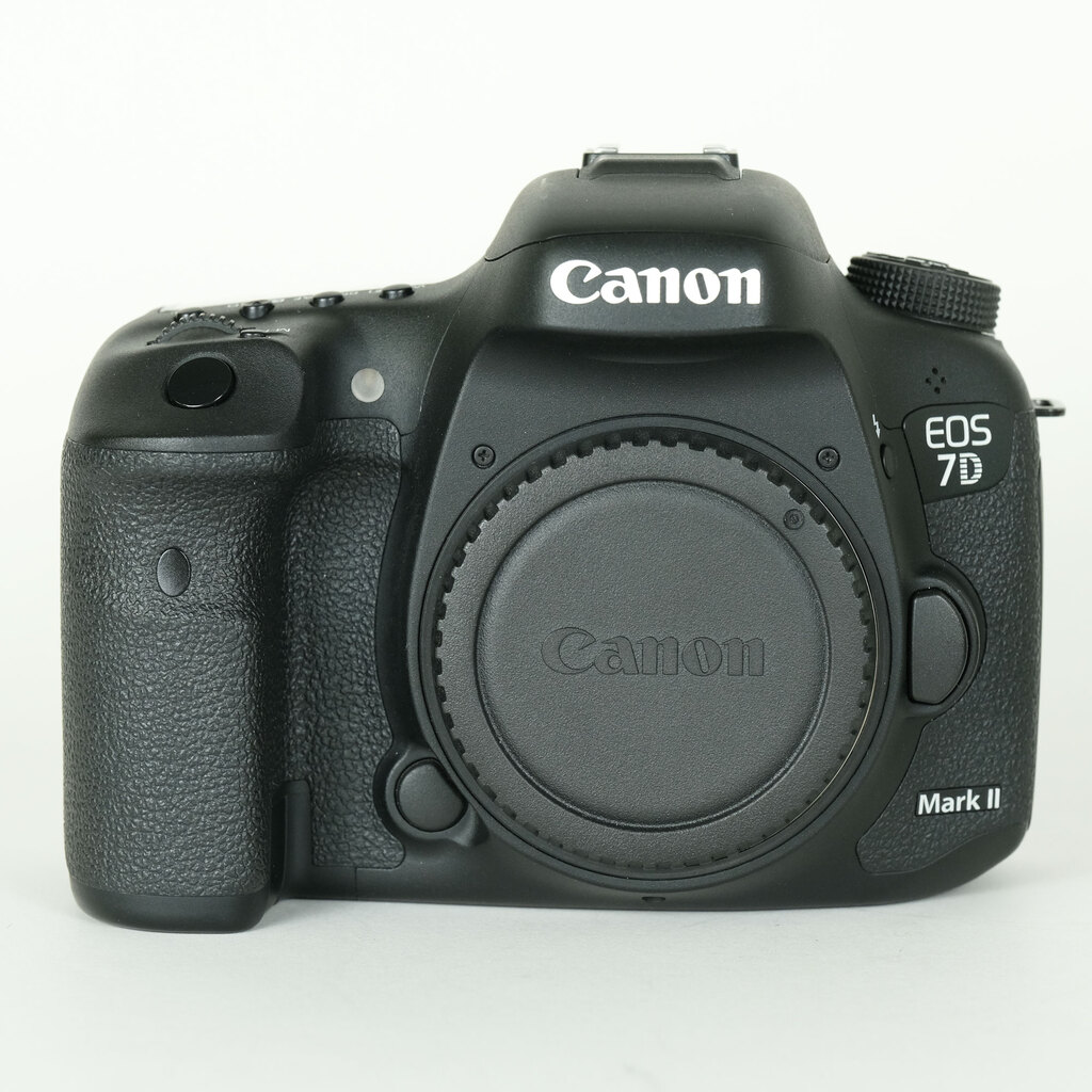 Canon EOS 7D Mark II
