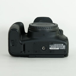 Canon EOS 9000D