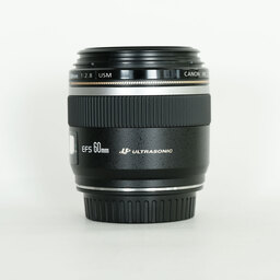 Canon EF-S60mm F2.8 マクロ USM Canon EF-S60mm F2.8 マクロ USM
