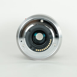 Panasonic LUMIX G VARIO 45-150mm / F4.0-5.6 ASPH. / MEGA O.I.S.