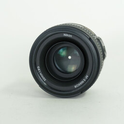 Nikon AF-S NIKKOR 50mm f/1.8G Nikon AF-S NIKKOR 50mm f/1.8G