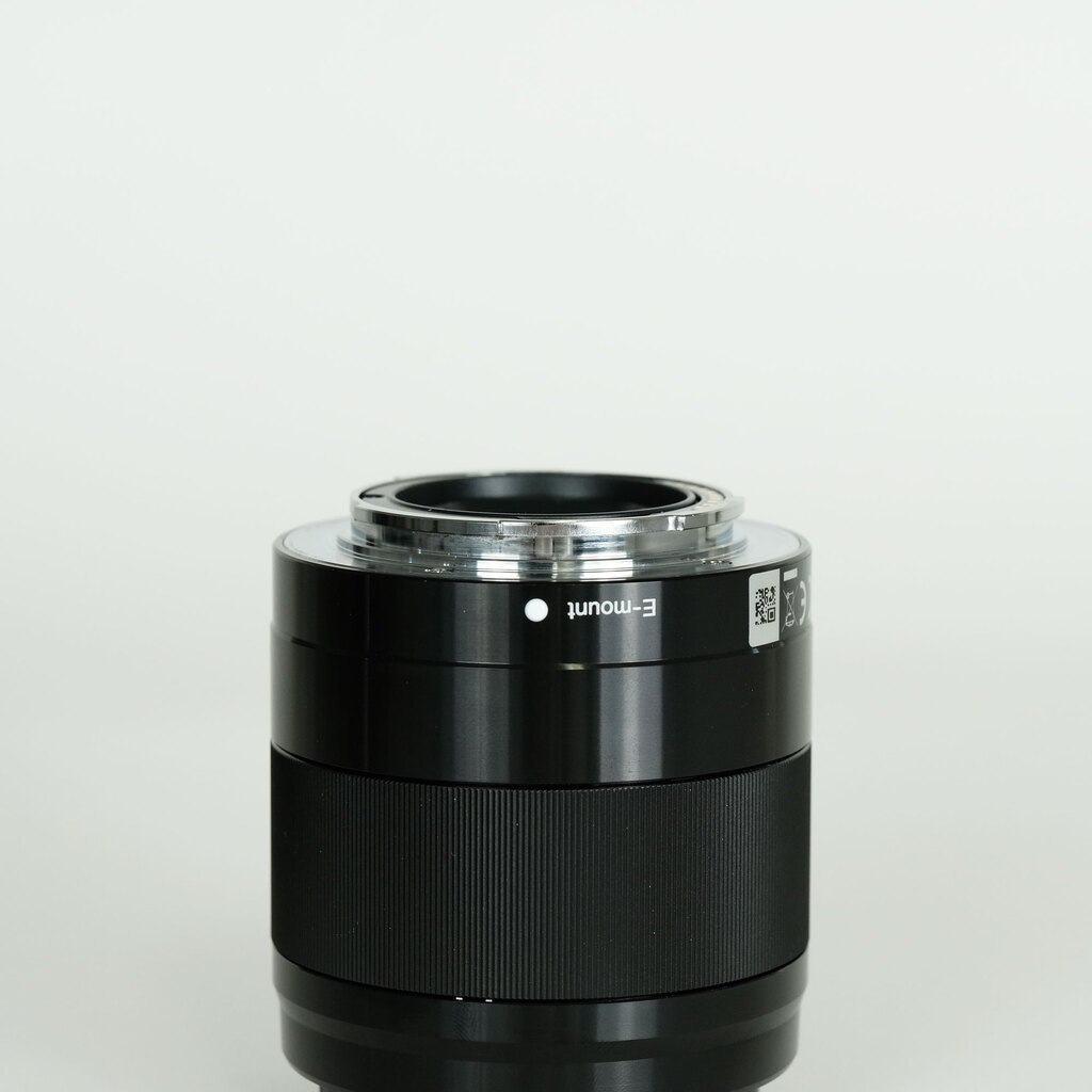 SONY E 50mm F1.8 OSS SEL50F18