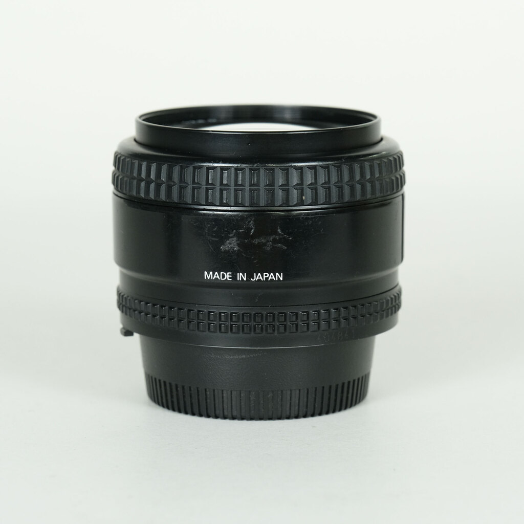 Nikon Ai AF Nikkor 24mm F2.8D