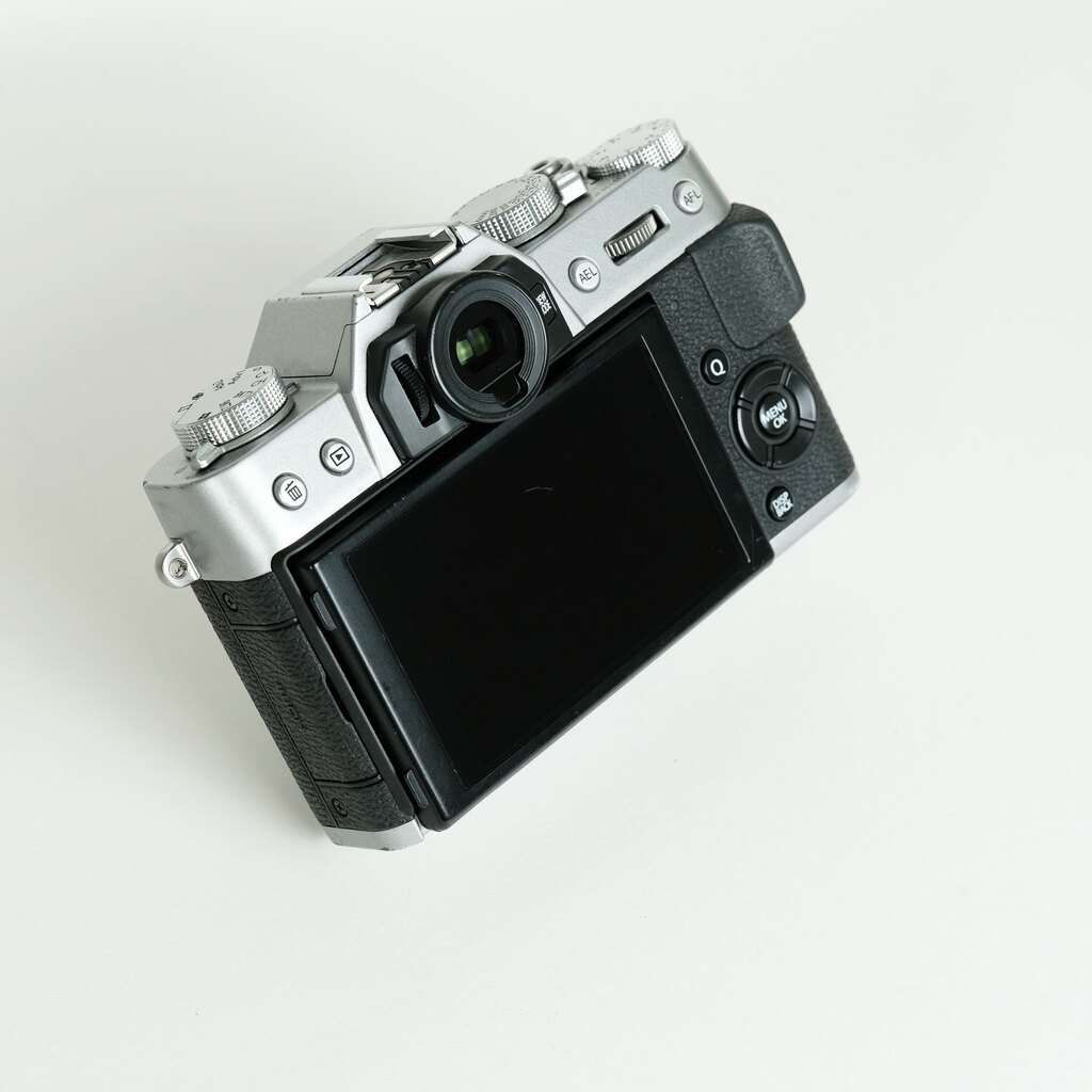 FUJIFILM X-T20 FUJIFILM X-T20