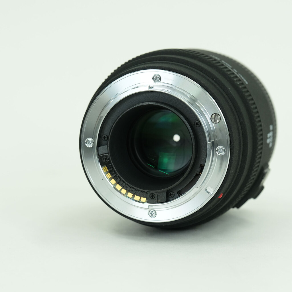 SIGMA 70mm F2.8 EX DG MACRO [ソニーA用]
