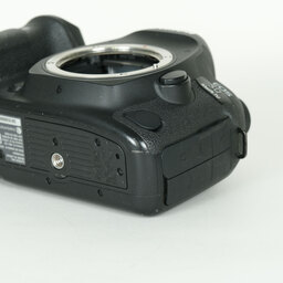 Canon EOS 5D Mark IV