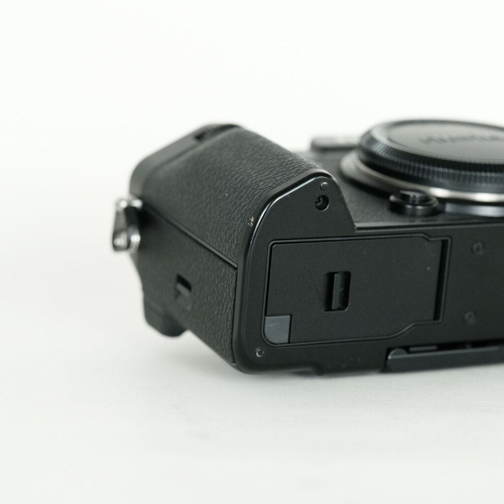 FUJIFILM X-T5 FUJIFILM X-T5