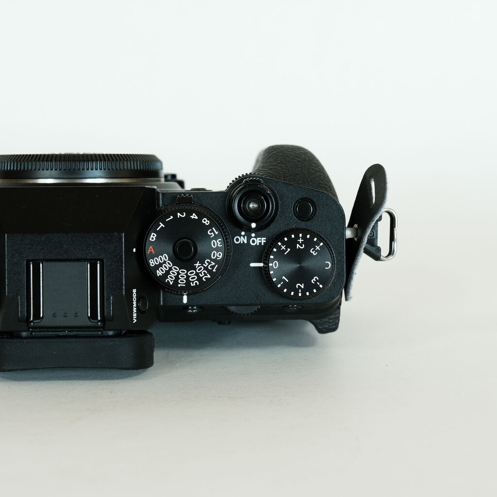 FUJIFILM X-T4 FUJIFILM X-T4