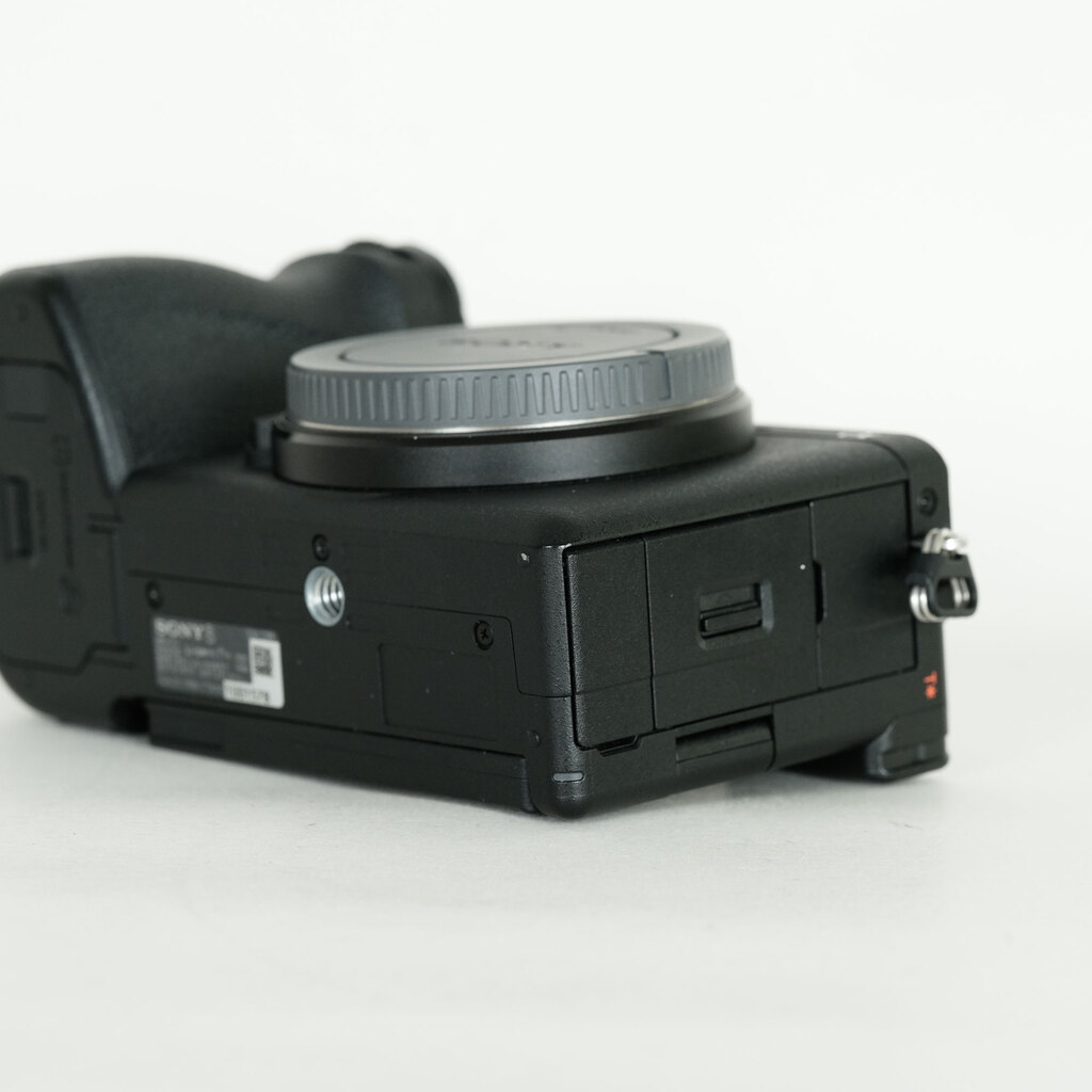 SONY α6700（ILCE-6700）