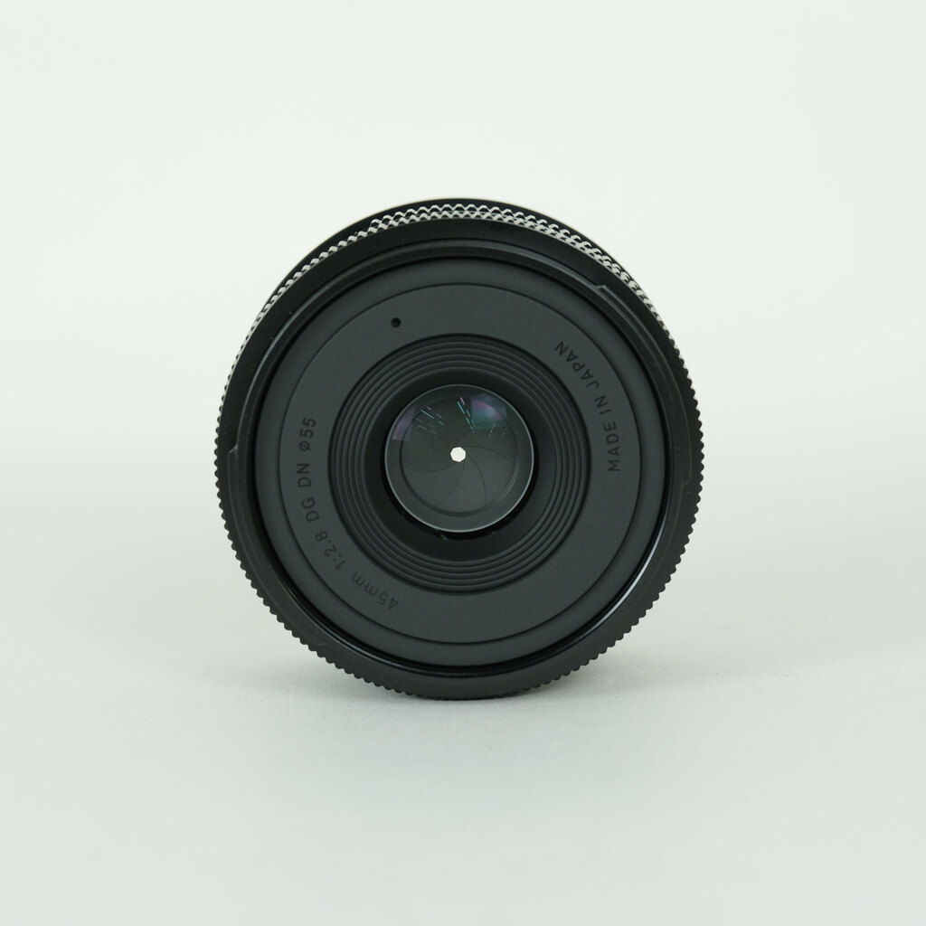 SIGMA 45mm F2.8 DG DN｜Contemporary [ライカL用]