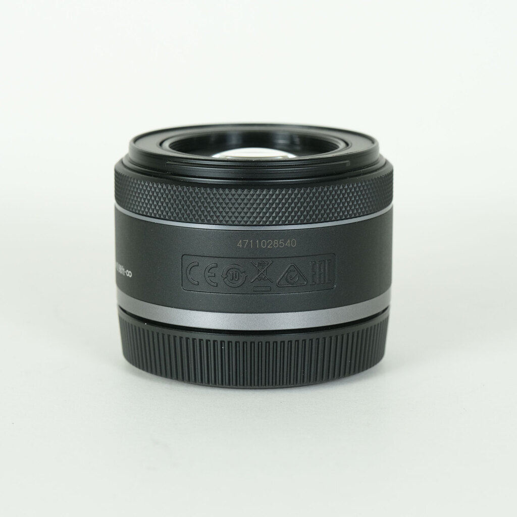 Canon RF50mm F1.8 STM Canon RF50mm F1.8 STM