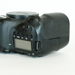 Canon EOS 6D Mark II