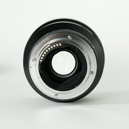 SONY FE 85mm F1.8 SEL85F18