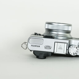 FUJIFILM X20 シルバー