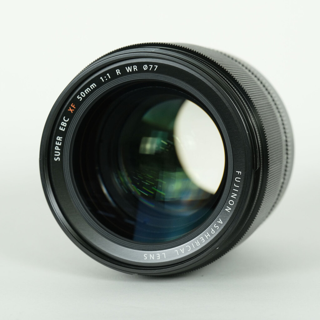 FUJIFILM XF50mmF1.0 R WRの出品 | ONE SCENE（ワンシーン）