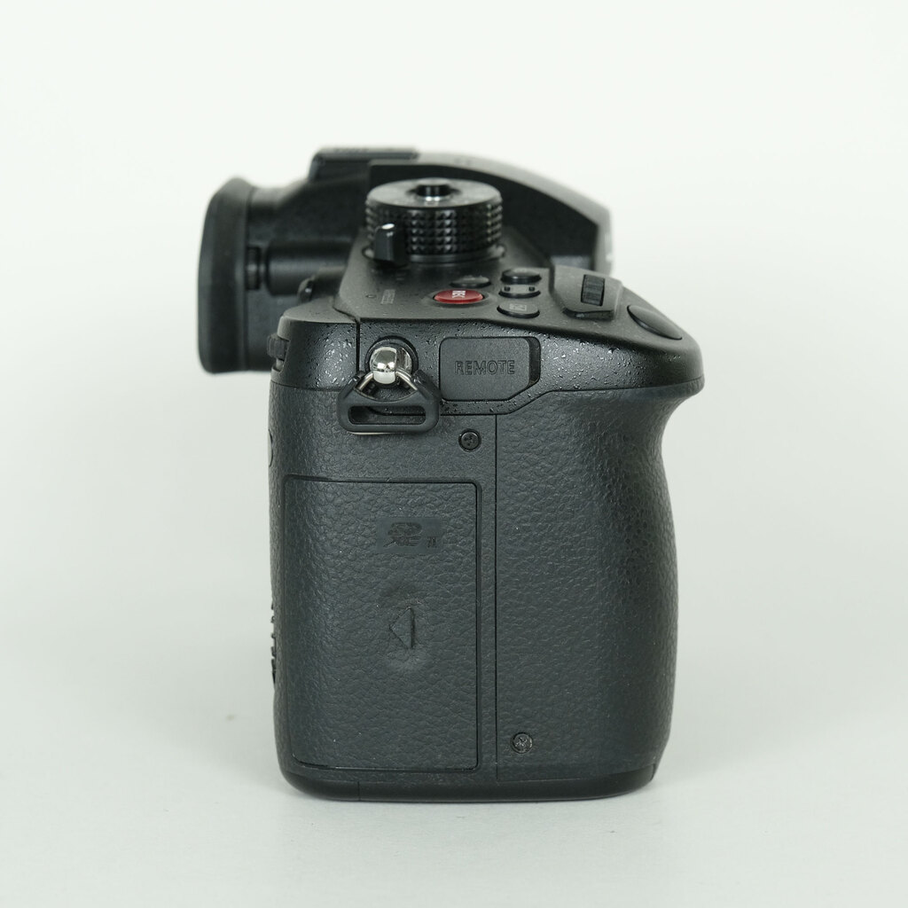 Panasonic LUMIX DC-GH5S Panasonic LUMIX DC-GH5S