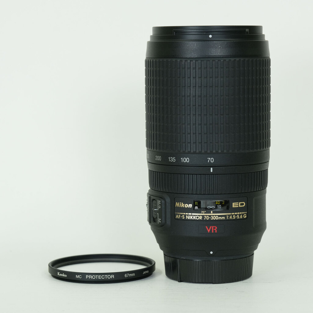 Nikon AF-S VR Zoom-Nikkor 70-300mm F4.5-5.6G IF-ED