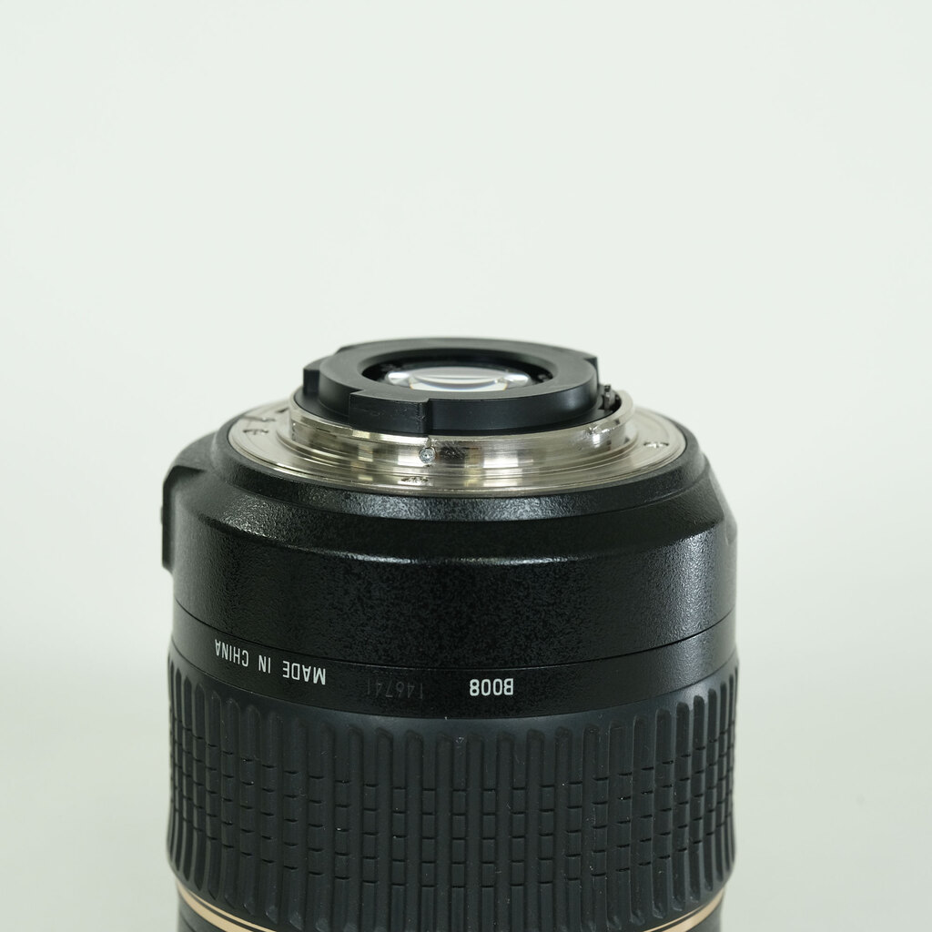 TAMRON 18-270mm F3.5-6.3 DiII VC PZD/Model B008N（ニコン用）