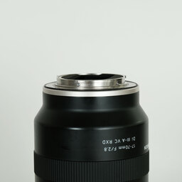 TAMRON 17-70mm F/2.8 Di III-A VC RXD (Model B070) [ソニーE用]