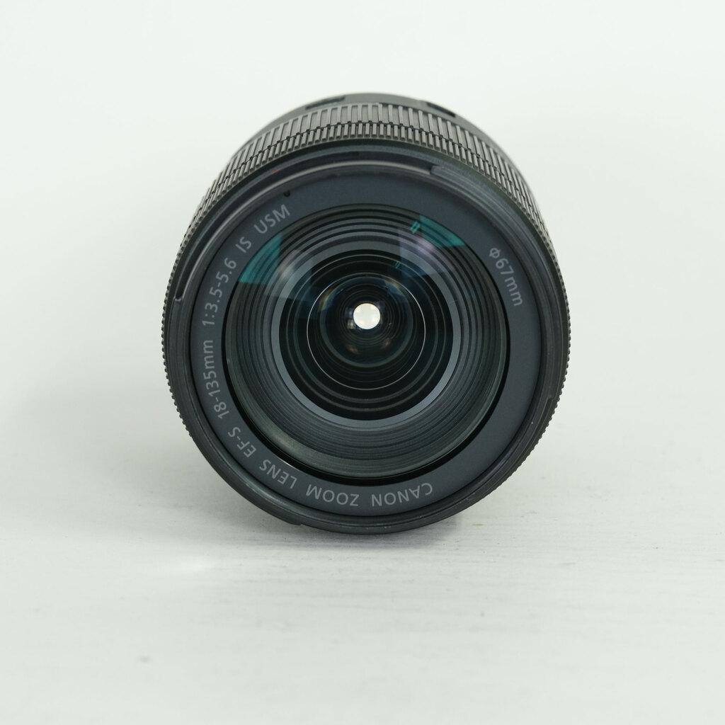 Canon EF-S18-135mm F3.5-5.6 IS USM