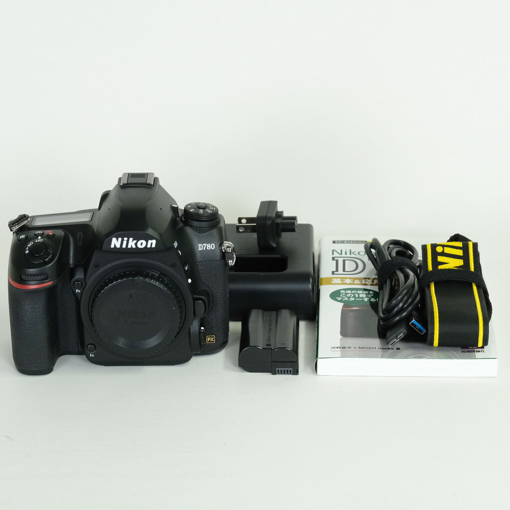 Nikon D780