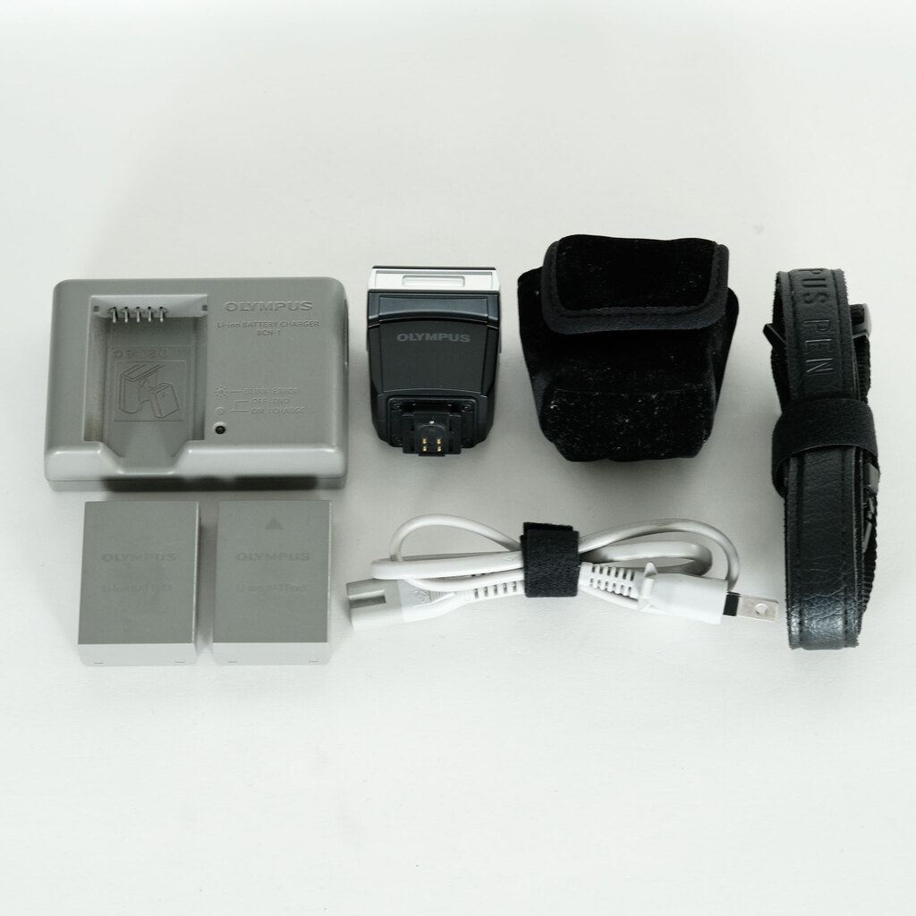 OLYMPUS PEN-F OLYMPUS PEN-F