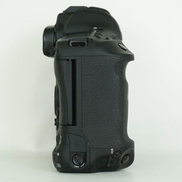 Canon EOS-1D X Mark II