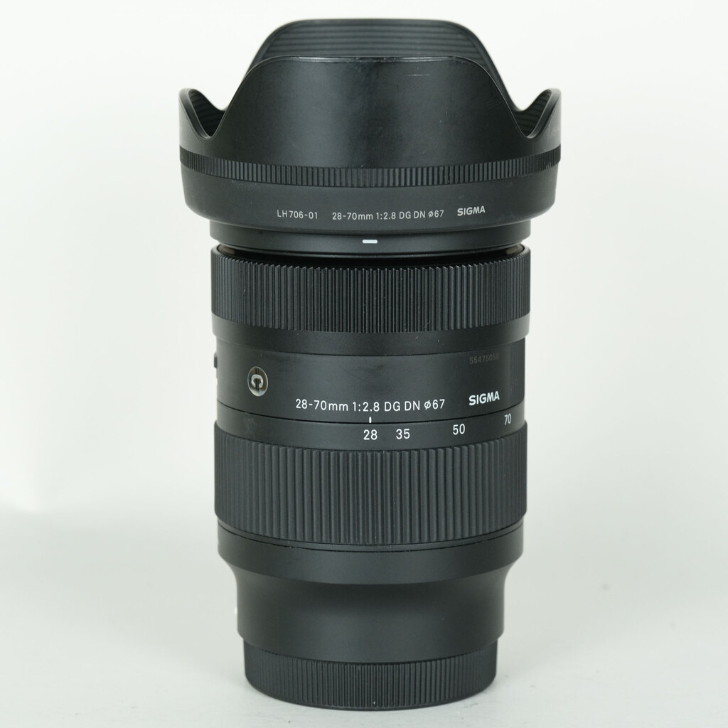 SIGMA 28-70mm F2.8 DG DN �bContemporary[�\�j�[E�p]