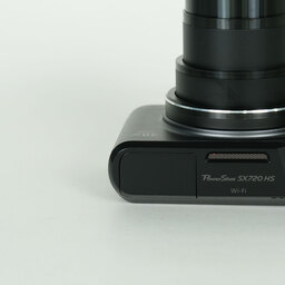 Canon PowerShot SX720 HS ブラック