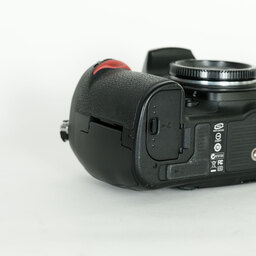 Nikon D300 ボディ