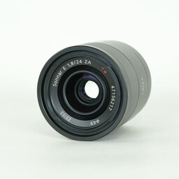 SONY Sonnar T* E 24mm F1.8 ZA SEL24F18Z SONY Sonnar T* E 24mm F1.8 ZA SEL24F18Z
