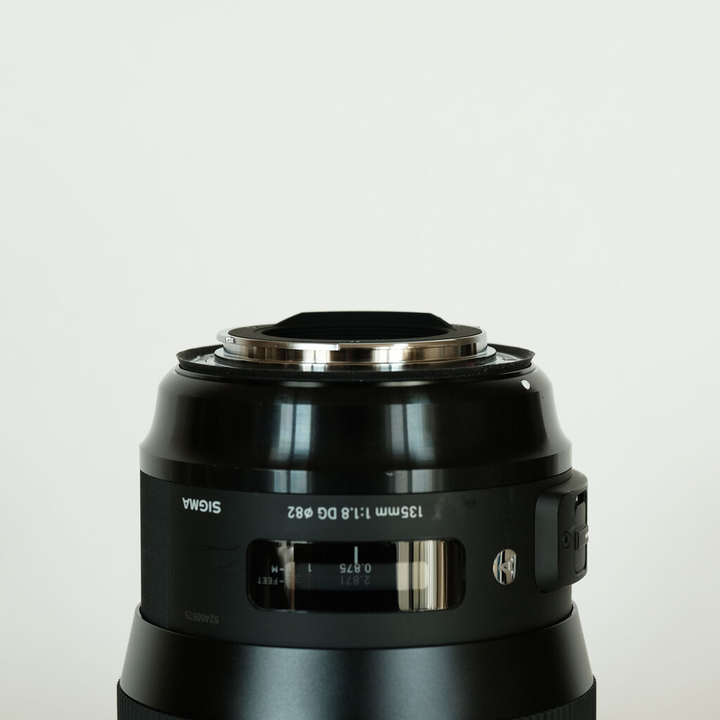 SIGMA 135mm F1.8 DG HSM｜Art [キヤノン用]の出品 | ONE SCENE（ワン