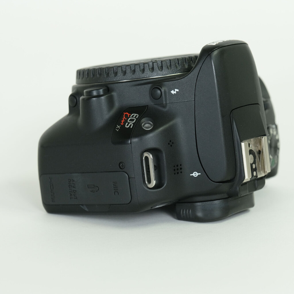 Canon EOS Kiss X7 Canon EOS Kiss X7