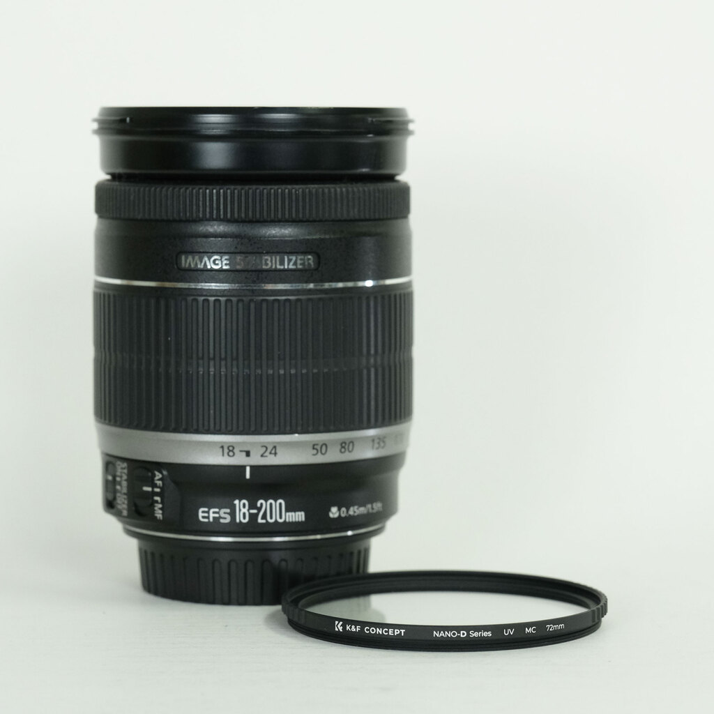 Canon EF-S18-200mm F3.5-5.6 IS Canon EF-S18-200mm F3.5-5.6 IS