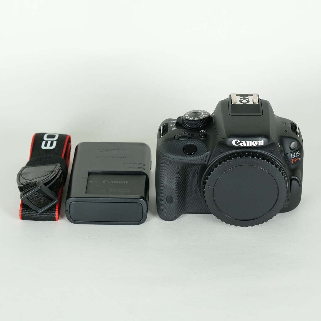 Canon EOS kiss X7 ジャンク品 Canon EOS Kiss X7の出品 | ONE SCENE（ワンシーン）