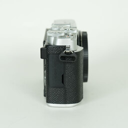 OLYMPUS PEN E-P7