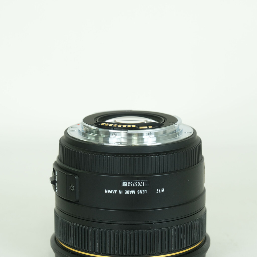 SIGMA 50mm F1.4 EX DG HSM (キヤノンEF用)