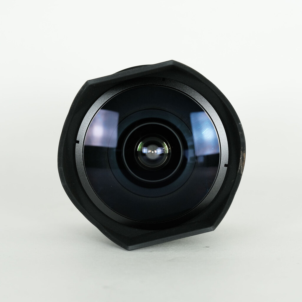 SONY 16mm F2.8 Fisheye SAL16F28