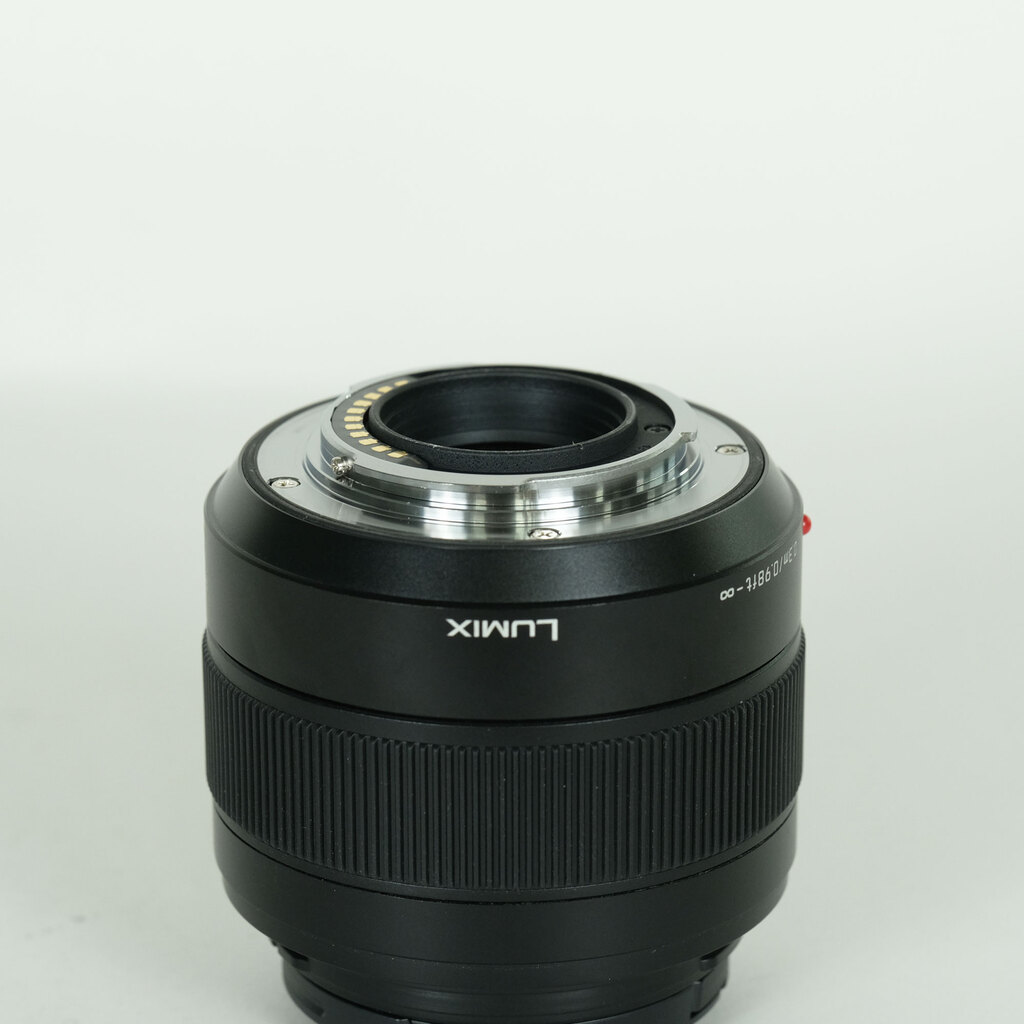 Panasonic LEICA DG SUMMILUX 25mm/F1.4 II ASPH.の出品 | ONE SCENE