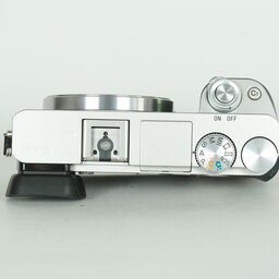SONY α6000(ILCE-6000) SONY α6000(ILCE-6000)