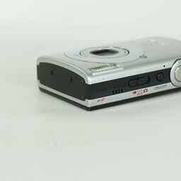 Canon IXY DIGITAL 910IS シルバー