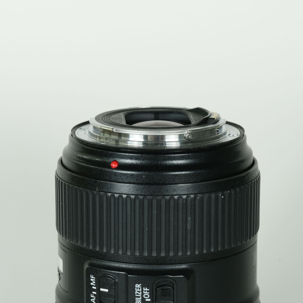 Canon EF24-105mm F4L IS II USM Canon EF24-105mm F4L IS II USM