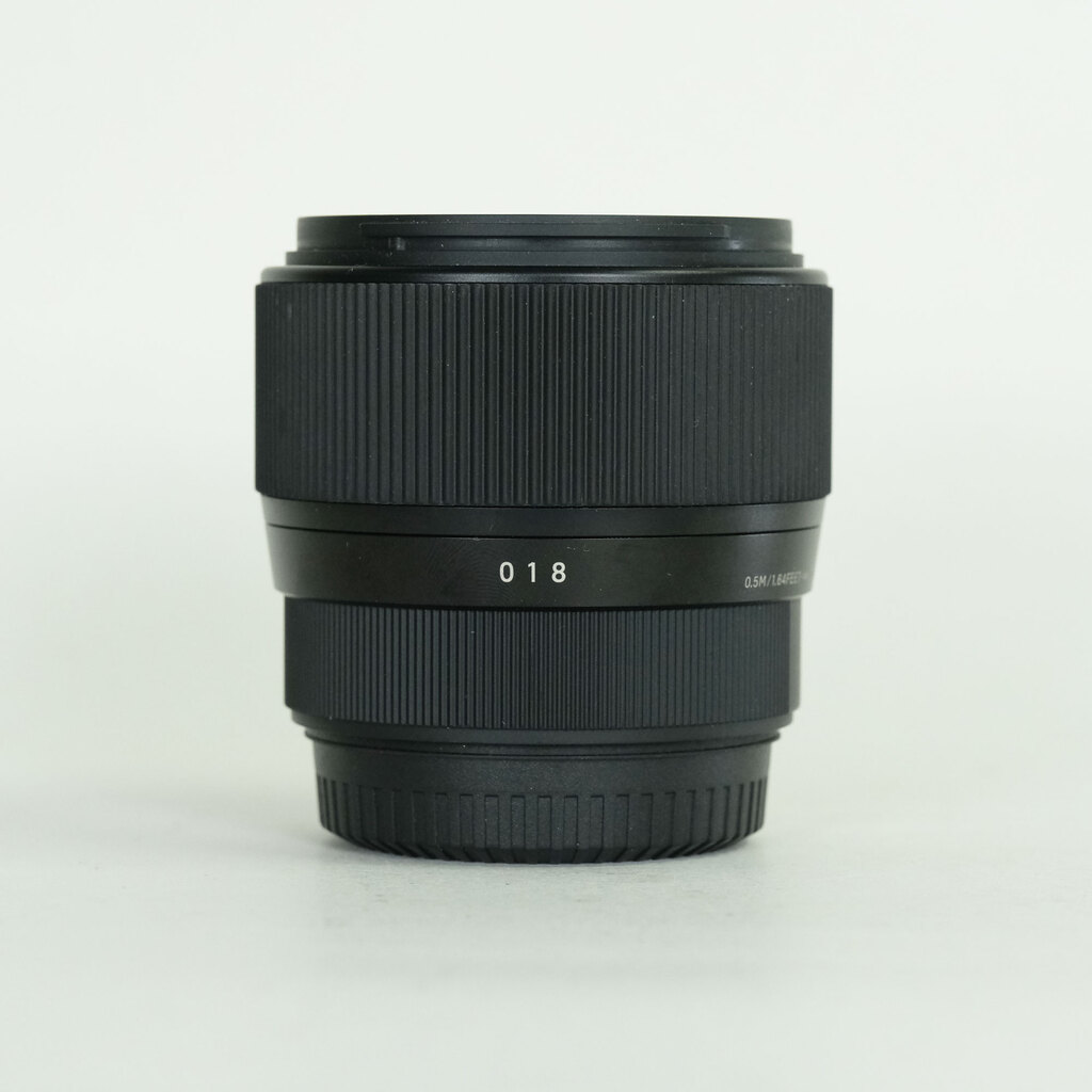 SIGMA 56mm F1.4 DC DN｜Contemporary [フジフイルムX用]