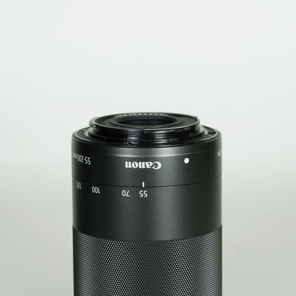 Canon EF-M55-200mm F4.5-6.3 IS STM