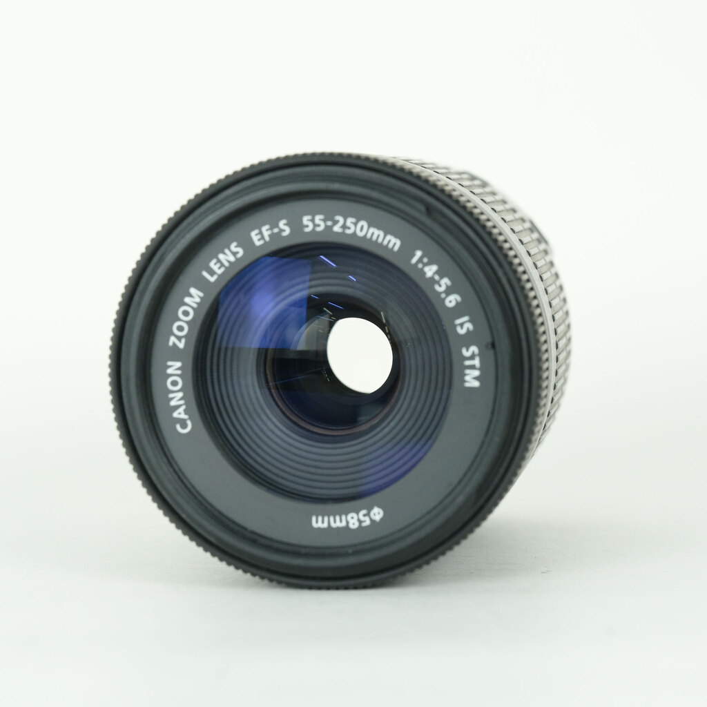 Canon EF-S55-250mm F4-5.6 IS STMの出品 | ONE SCENE（ワンシーン）