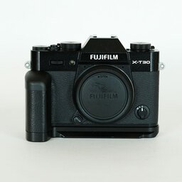 FUJIFILM X-T30