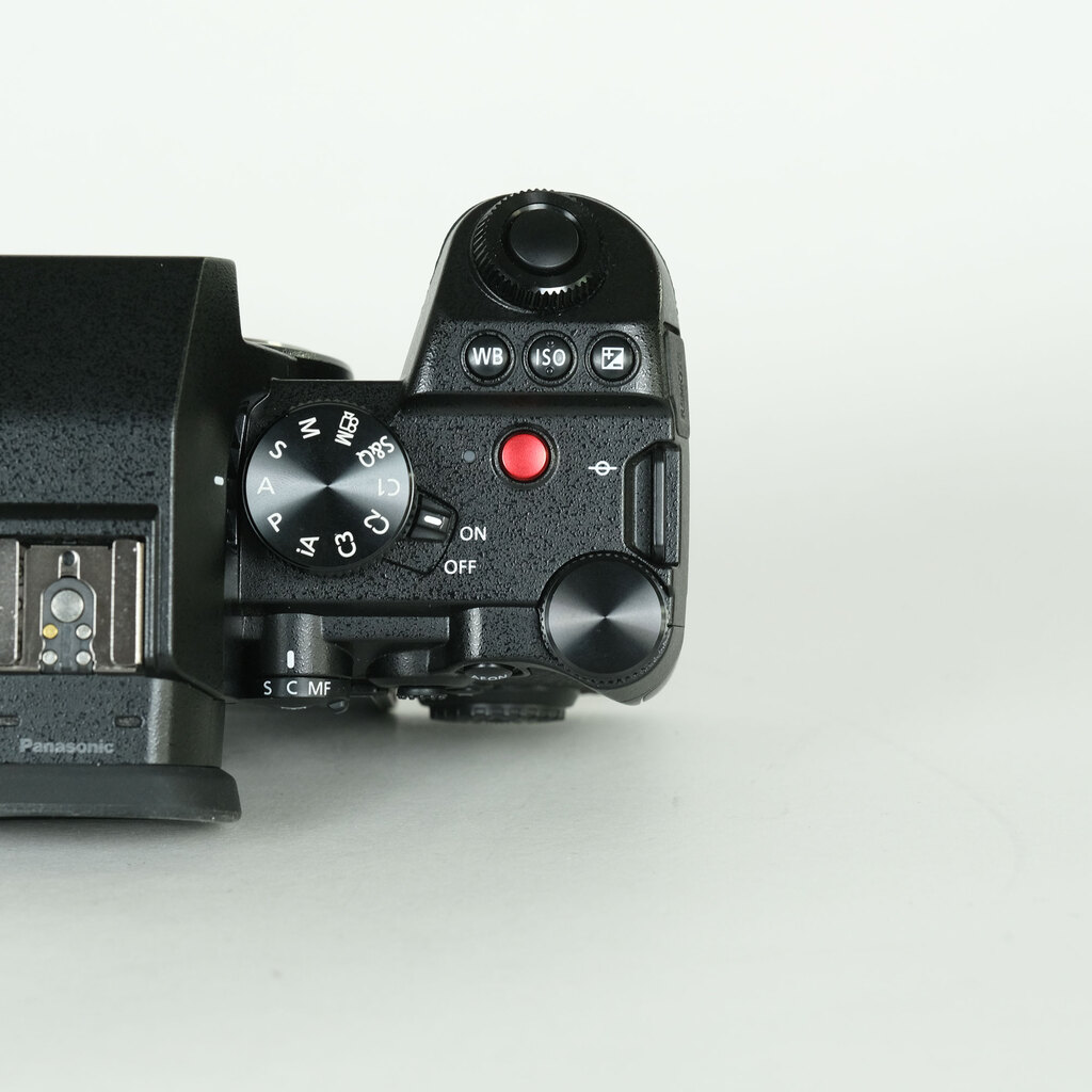 Panasonic LUMIX S5II DC-S5M2