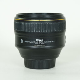 Nikon AF-S NIKKOR 58mm f/1.4G Nikon AF-S NIKKOR 58mm f/1.4G