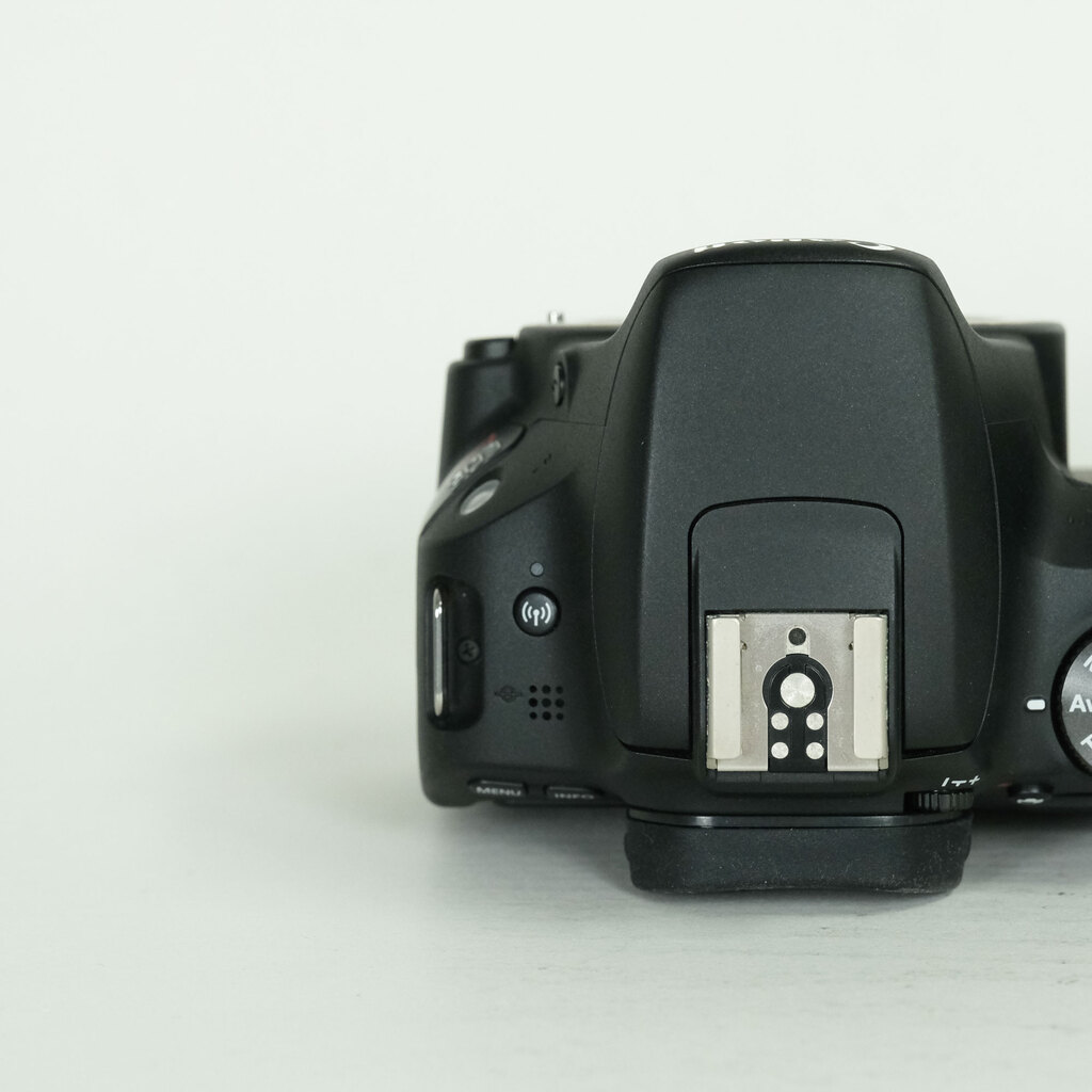 Canon EOS Kiss X9 Canon EOS Kiss X9