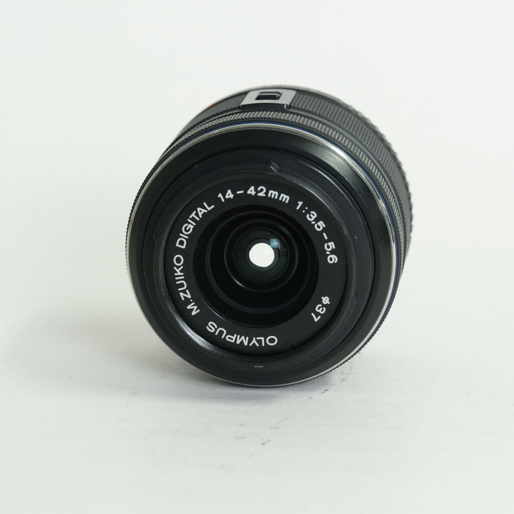 OLYMPUS M.ZUIKO DIGITAL 14-42mm F3.5-5.6IIR ブラック